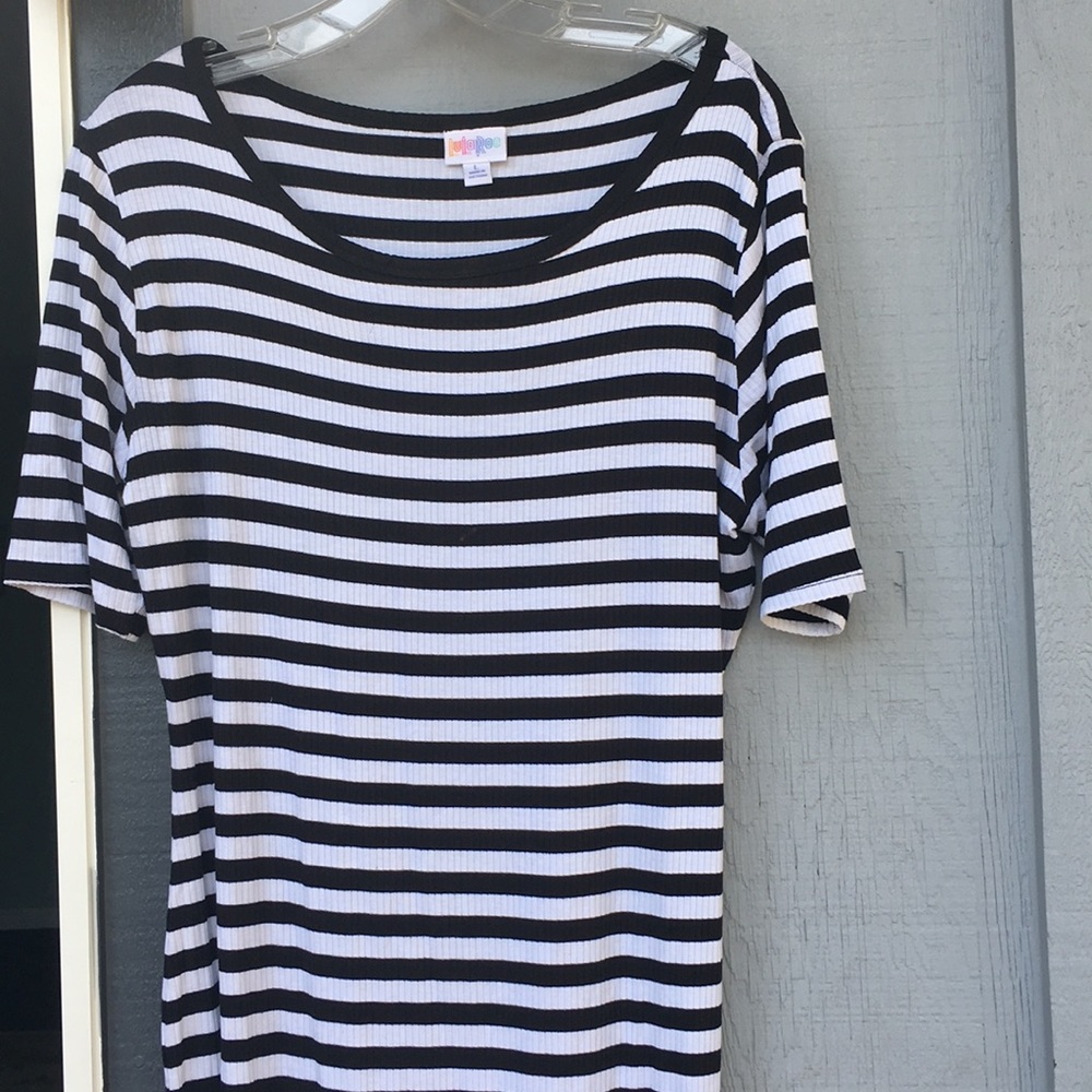 LuLaRoe Julia large, black and white